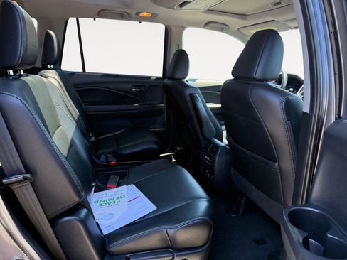 Used 2020 Honda Pilot Elite image 18