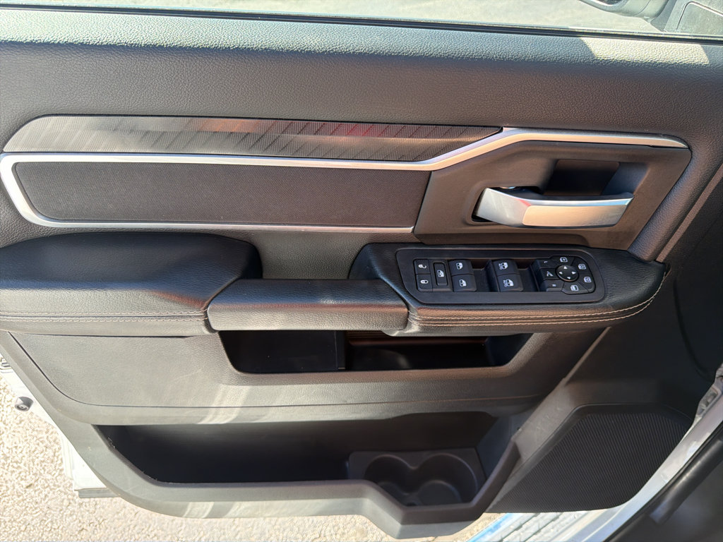 Certified 2025 RAM 2500 Big Horn AWD/4WD image 16
