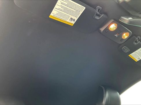 Used 2023 Ford Mustang GT Premium image 15