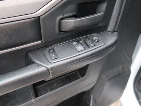Used 2022 RAM 2500 Tradesman RWD image 7