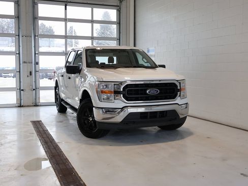Used 2022 Ford F150 XLT image 39