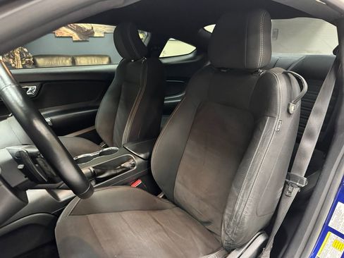 Used 2016 Ford Mustang GT image 17