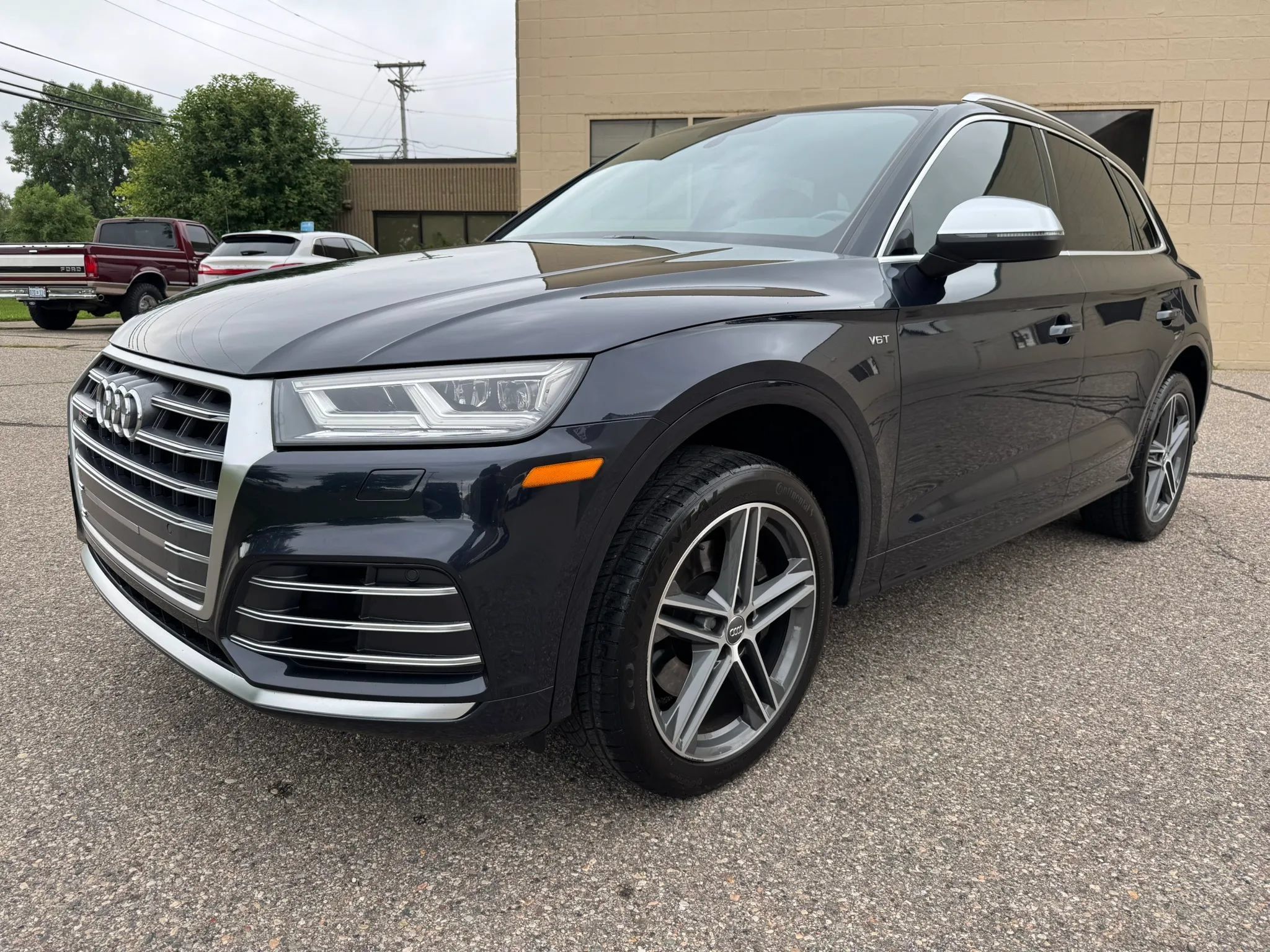 Used 2018 Audi SQ5 Premium Plus AWD/4WD image 3