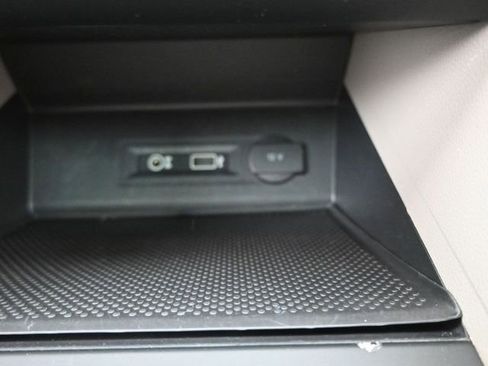 Used 2019 Volkswagen Atlas SE image 9