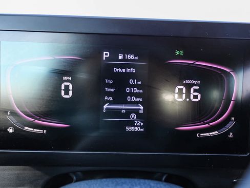 Used 2024 Kia Sportage LX image 22