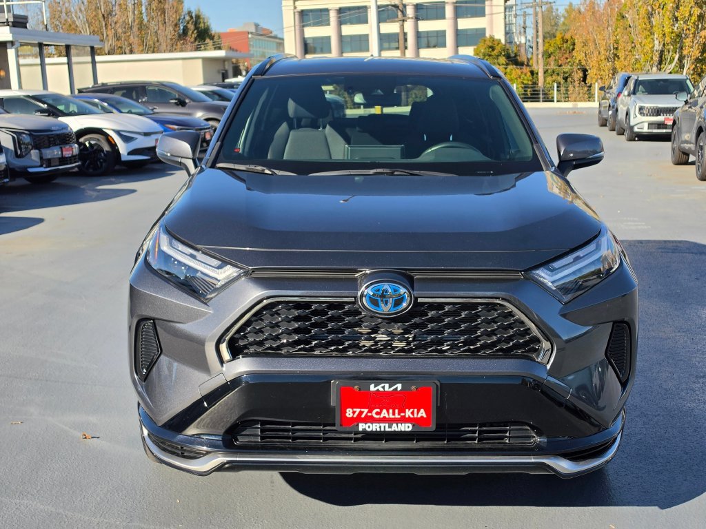 Used 2023 Toyota RAV4 SE w/ Weather & Moonroof Package AWD/4WD image 9