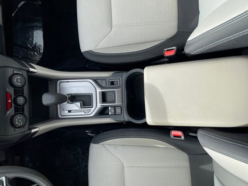 Used 2023 Subaru Forester image 27