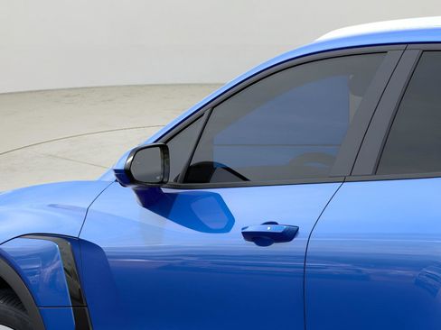 New 2025 Chevrolet Blazer EV LT image 12