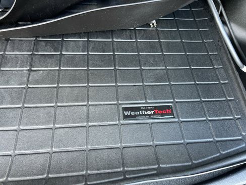 Used 2023 Jeep Grand Cherokee 4WD 4xe w/ MOPAR Finishing Package image 43