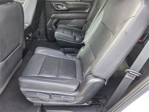 Certified 2023 Chevrolet Tahoe Z71 w/ Luxury Package image 11