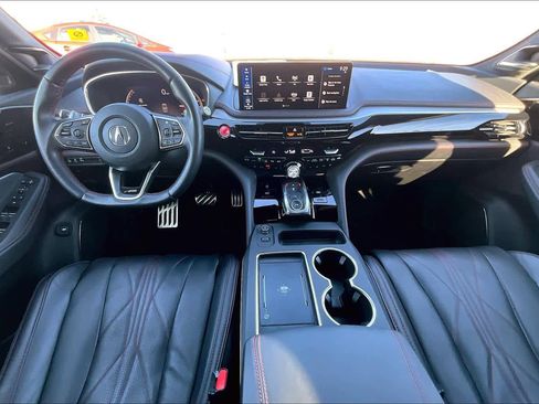 Used 2025 Acura MDX A-Spec image 13