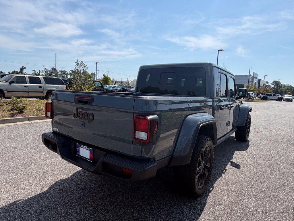 Certified 2024 Jeep Gladiator Sport AWD/4WD image 19