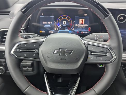 New 2026 Chevrolet Suburban RST image 22