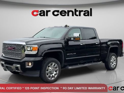 Used 2019 GMC Sierra 2500 Denali AWD/4WD image 1