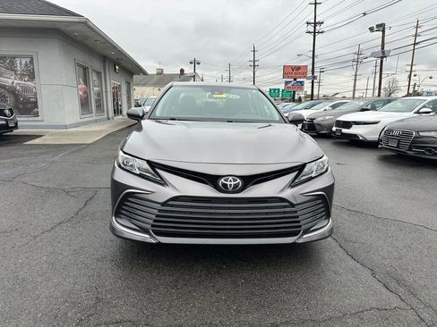 Used 2023 Toyota Camry LE image 2