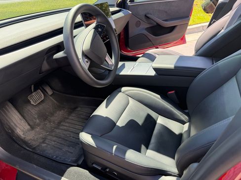 Used 2025 Tesla Model 3 Long Range AWD/4WD image 13