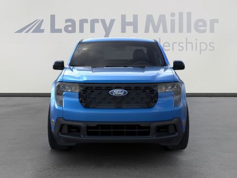 New 2025 Ford Maverick XLT w/ XLT Luxury Package AWD/4WD image 6