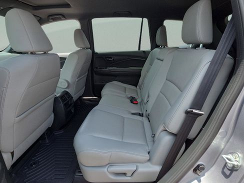 Used 2022 Honda Passport EX-L image 12