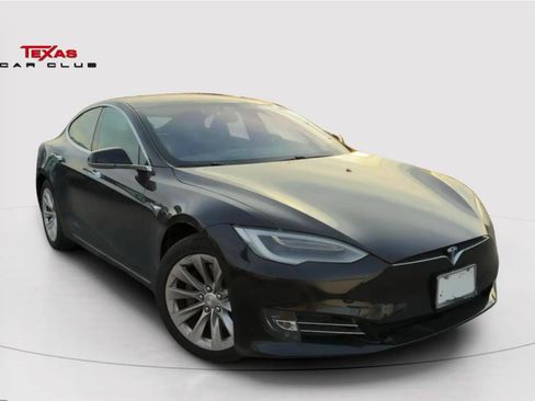 Used 2019 Tesla Model S Long Range image 1