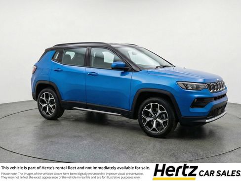 Used 2025 Jeep Compass Limited image 1