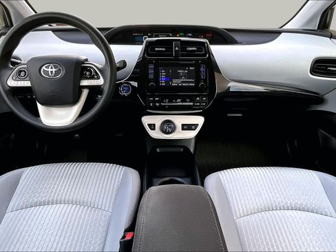 Used 2018 Toyota Prius Two w/ Prius Two Safety Plus Package FWD image 16