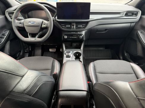 Used 2023 Ford Escape ST-Line w/ Tech Pack #1 FWD image 17