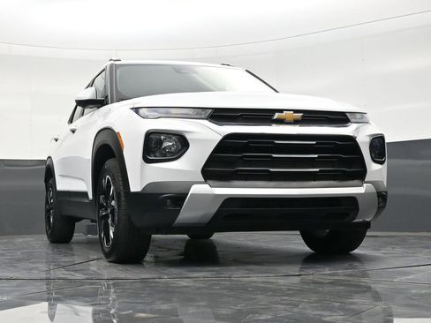 Used 2023 Chevrolet TrailBlazer LT w/ Convenience Package image 26