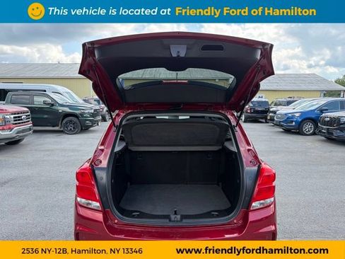 Used 2020 Chevrolet Trax LT w/ Driver Confidence Package AWD/4WD image 46