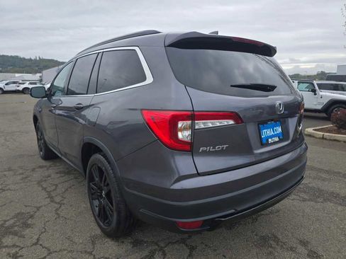 Used 2022 Honda Pilot Special Edition image 3