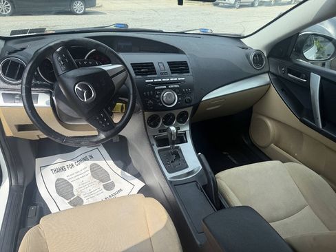 Used 2010 MAZDA MAZDA3 s Sport FWD image 12