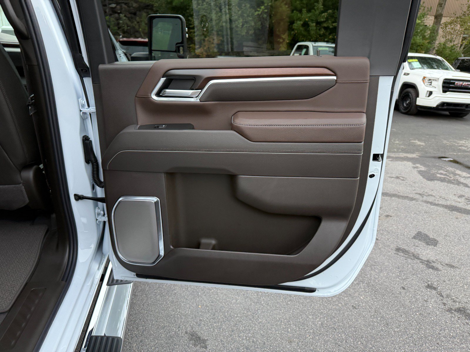 New 2026 GMC Sierra 3500 Denali AWD/4WD image 22