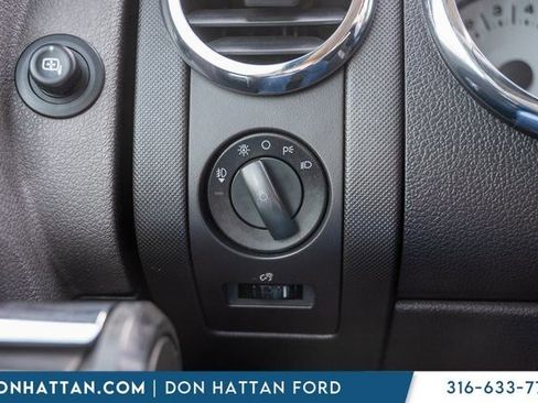 Used 2010 Ford Explorer Sport Trac XLT image 14