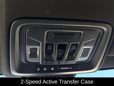 Used 2024 GMC Sierra 2500 AT4 w/ AT4 Premium Plus Package AWD/4WD image 28