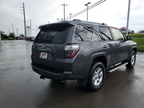 Used 2023 Toyota 4Runner SR5 RWD image 4