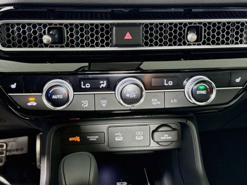 Used 2025 Honda Civic Sport Touring image 19