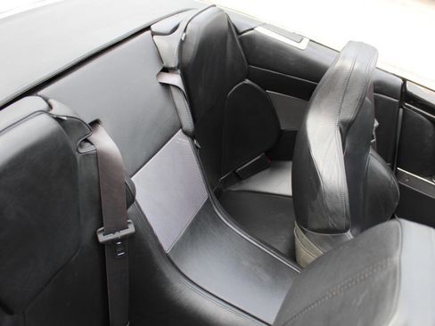Used 2006 Aston Martin DB9 Volante image 23