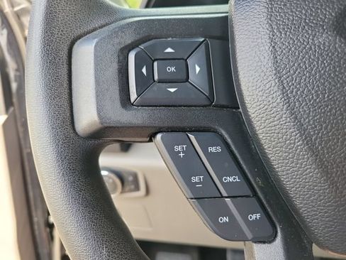 Used 2017 Ford F150 XL w/ XL Power Equipment Group AWD/4WD image 19