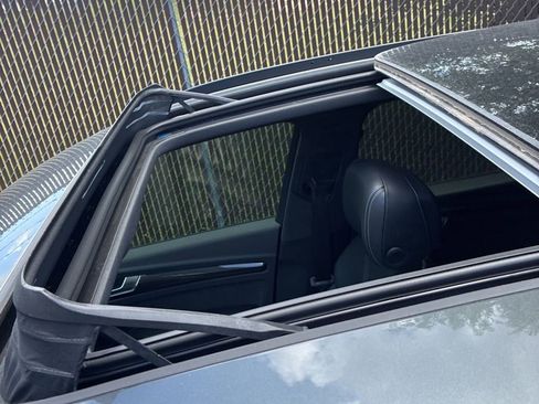 Used 2019 Audi SQ5 Prestige w/ Prestige Package AWD/4WD image 12