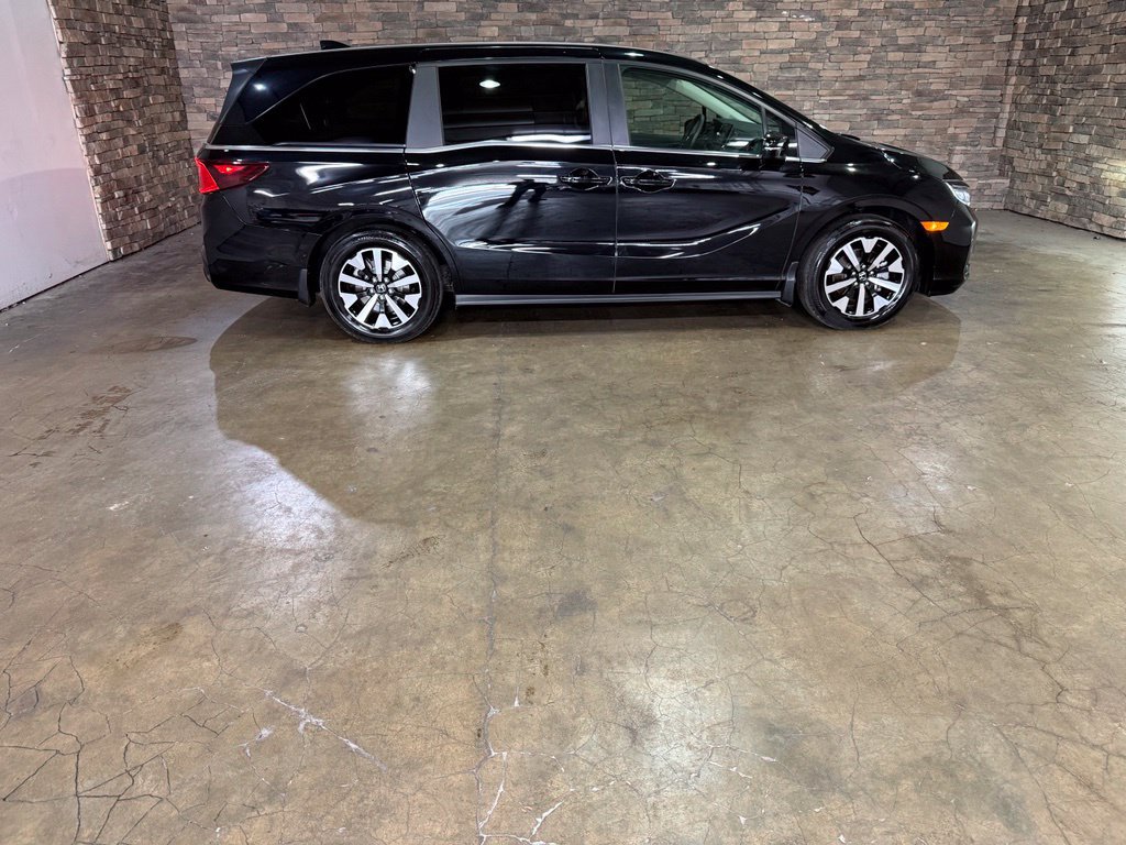 Used 2026 Honda Odyssey EX-L image 10