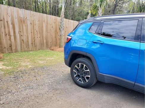 Used 2021 Jeep Compass Trailhawk AWD/4WD image 9