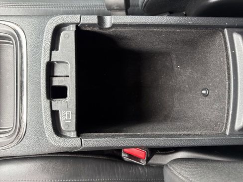 Used 2018 Dodge Durango GT AWD/4WD image 27