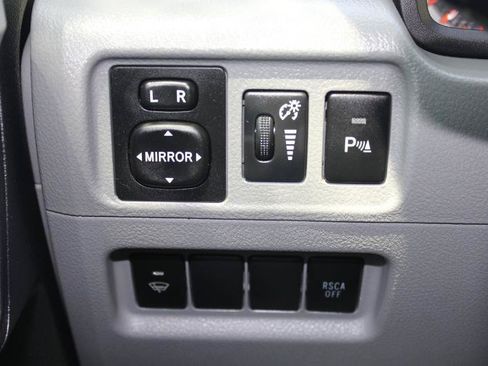 Used 2012 Toyota 4Runner SR5 AWD/4WD image 22
