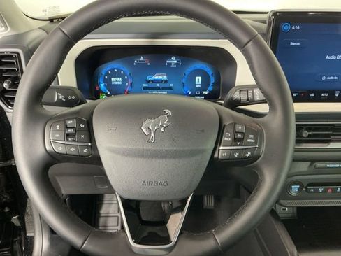 Used 2025 Ford Bronco Sport Heritage w/ Convenience Package image 16