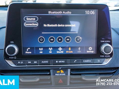 Used 2024 Nissan Altima 2.5 SV image 35