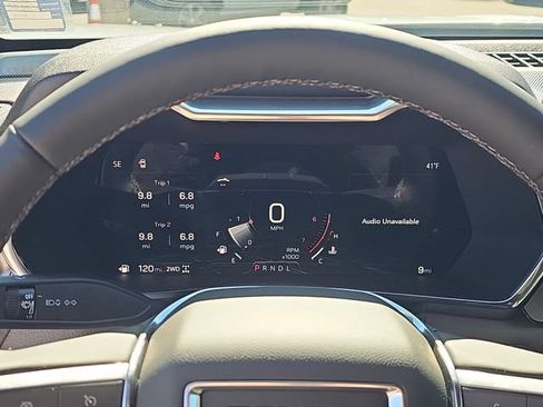 New 2026 GMC Canyon Denali AWD/4WD image 11