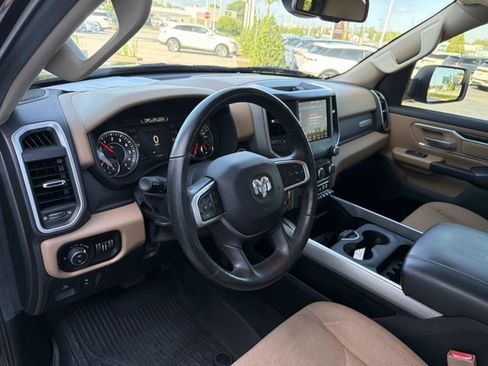 Used 2019 RAM 1500 Big Horn RWD image 16