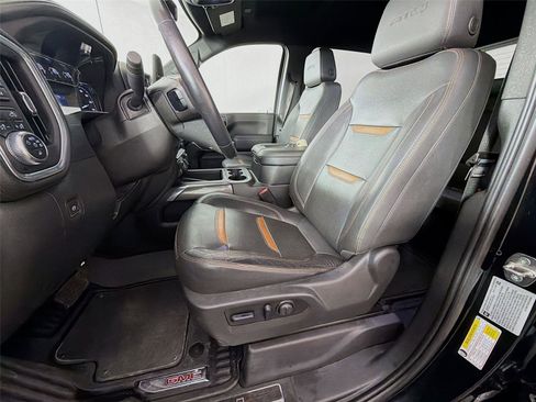 Used 2022 GMC Sierra 2500 AT4 w/ AT4 Preferred Package AWD/4WD image 11