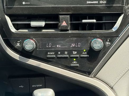 Used 2023 Toyota Camry XSE FWD image 18