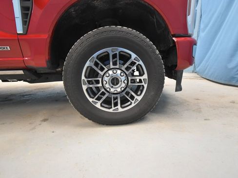 Used 2024 Ford F250 Limited AWD/4WD image 41