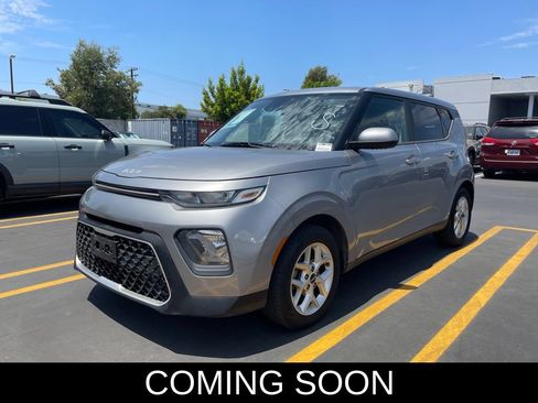 Used 2022 Kia Soul LX w/ Technology Package FWD image 5